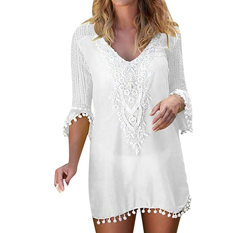 2019 Summer Swimwear Lace Patchwork Hollow Beach Dress Women Pom Pom Trim Tassel Beach Cover Up Beach Wear Saida De Praia Pareos